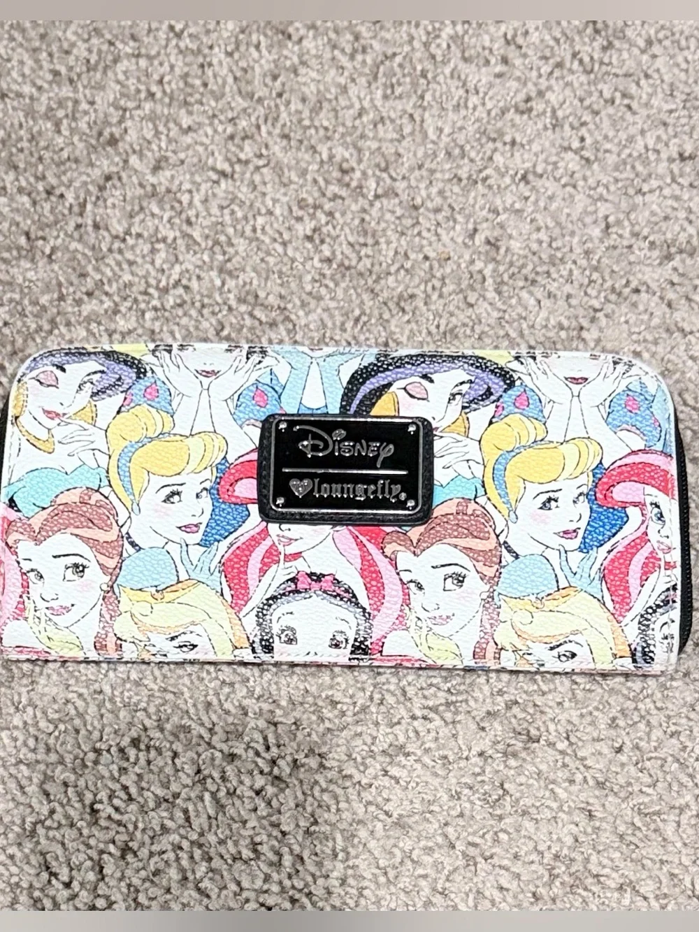 Loungefly Disney Princess Faces Wallet - Multi Color Print